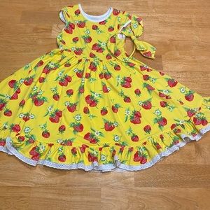Eleanor rose strawberry dress/ Shorts and headband! Size 7-8